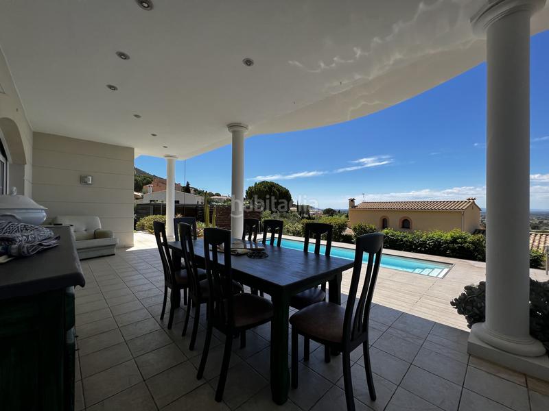 Foto 1f7381bb-0c23-46d5-956f-1408e1178416. Casa villa de lujo con vistas al mar en Pau