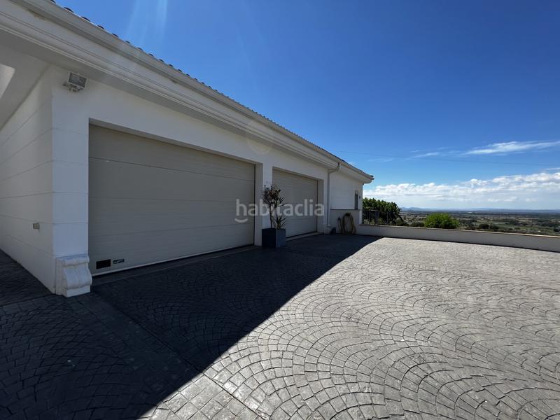 Foto 4375c9b5-1b38-430c-a05a-a8bf82d3d998. Casa villa de lujo con vistas al mar en Pau