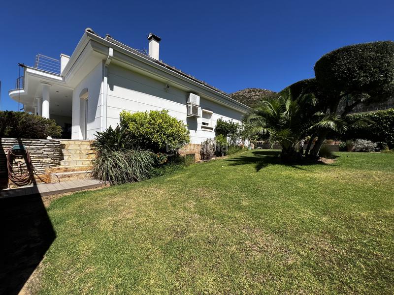 Foto ba53c4ec-ceeb-411a-a0f9-e93ee285571a. Casa villa de lujo con vistas al mar en Pau
