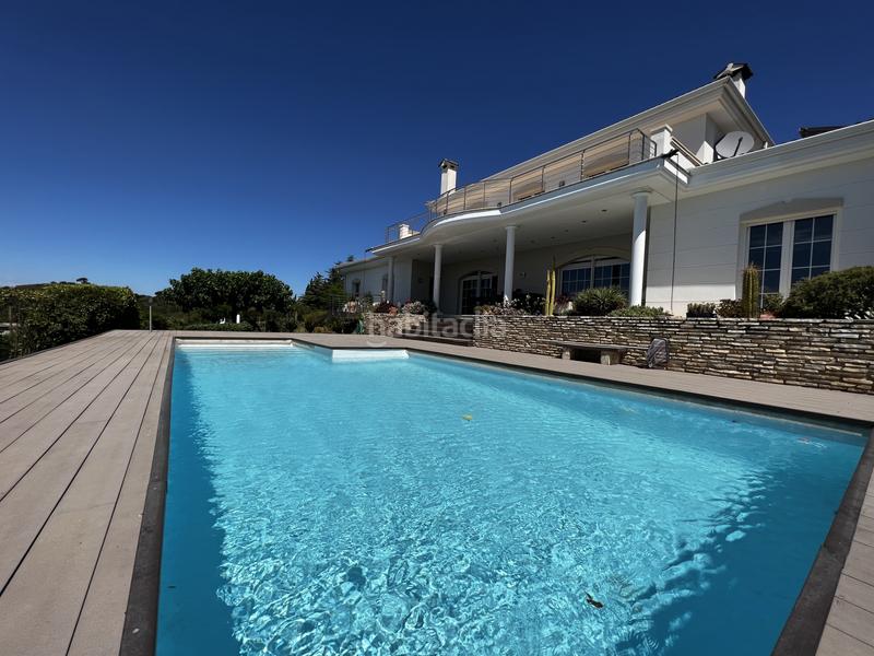 Foto bd78e394-ebfd-4435-9d01-7bbd72f63bfd. Casa villa de lujo con vistas al mar en Pau