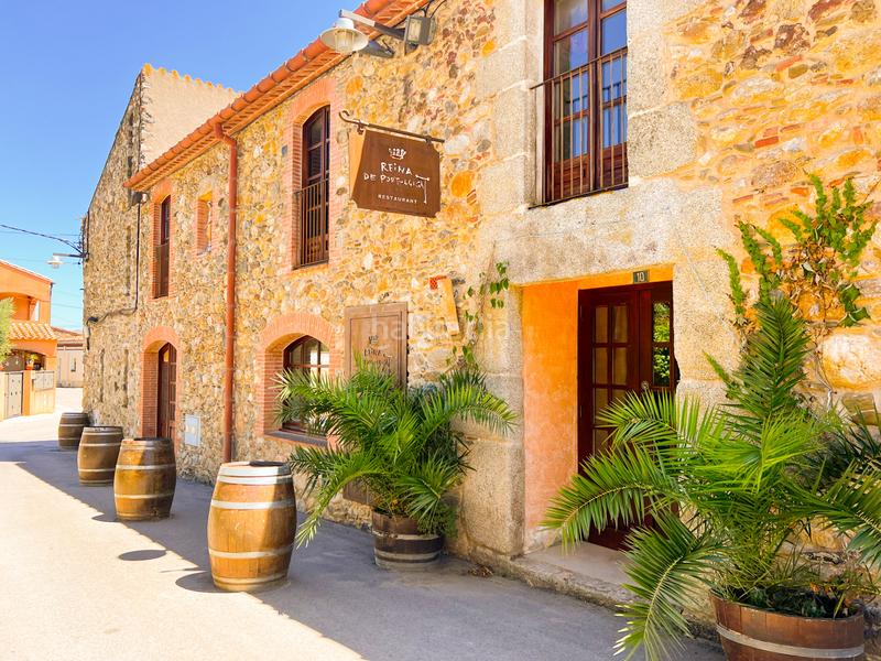 Foto 39a69287-599e-4f63-9f37-da9a3e4b28d2. Casa histórica masía en mollet con un exitoso restaurante incluido en Peralada