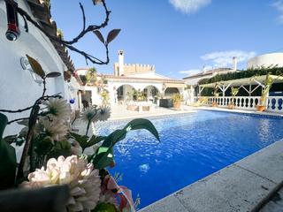 Casa  Empuriabrava - peni. Empuriabrava casa majestuosa cerca del canal