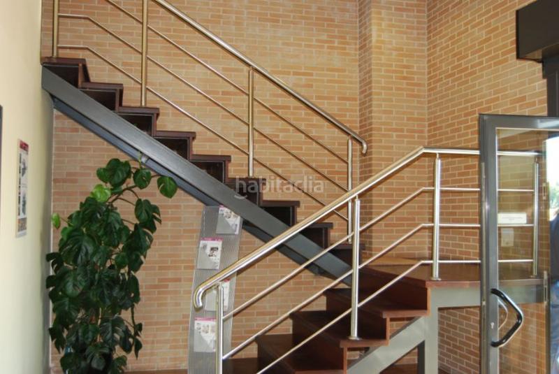 Foto 26ecbe98-d461-4d06-b0c8-39bc8908c1db. Fabrikhalle in Llagostera