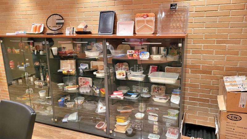 Foto 6bb5de20-f5a2-45b5-8d48-2ec6b45d3cdb. Fabrikhalle in Llagostera