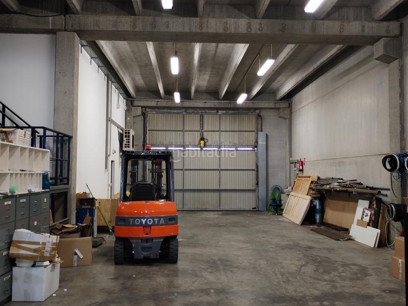 Foto 9267a87e-eedf-4b84-b7af-5d5037276f25. Fabrikhalle in Llagostera