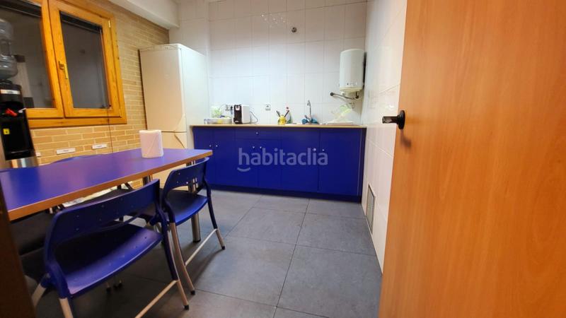 Foto c46711cc-94dc-4aa4-ab4b-c724103548cf. Fabrikhalle in Llagostera