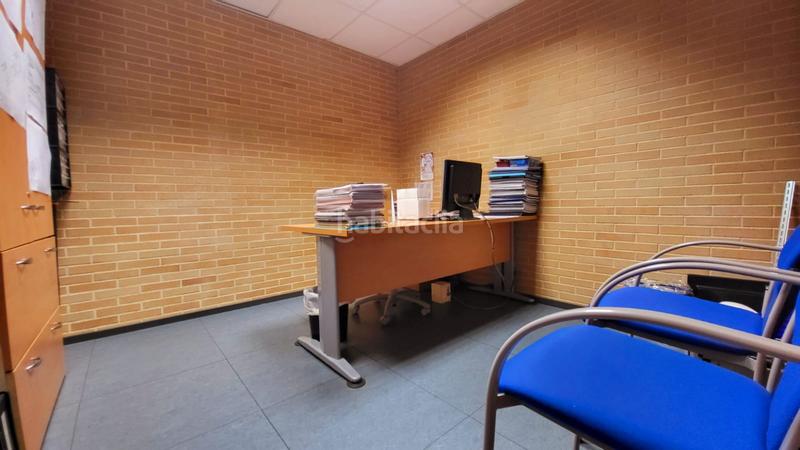 Foto d761ecde-0164-4463-abc0-1f780ac69b62. Fabrikhalle in Llagostera