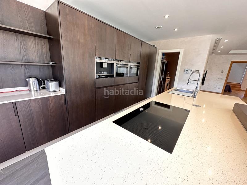 Foto fae122a5-c17f-452c-b7a4-548cd8d67c4c. Casa en Empuriabrava - sc Requesens 174 villa moderna en Empuriabrava