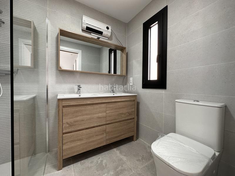 Foto 3ca09627-f027-45c6-a0d5-f0084df4652a. Maison jumelée avec chauffage parking piscine dans Puigmal - Mas Nou Empuriabrava