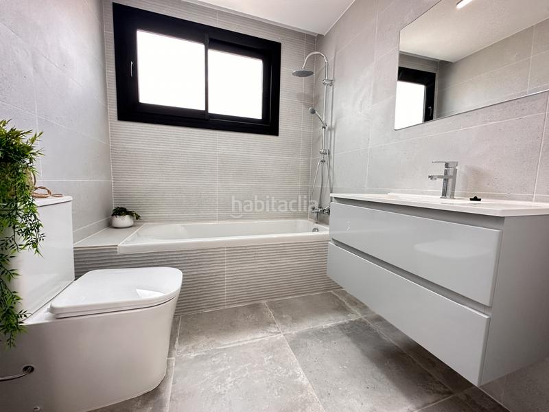 Foto cba7c0db-3d6f-4f0d-8896-a3bbd55e89a3. Maison jumelée avec chauffage parking piscine dans Puigmal - Mas Nou Empuriabrava