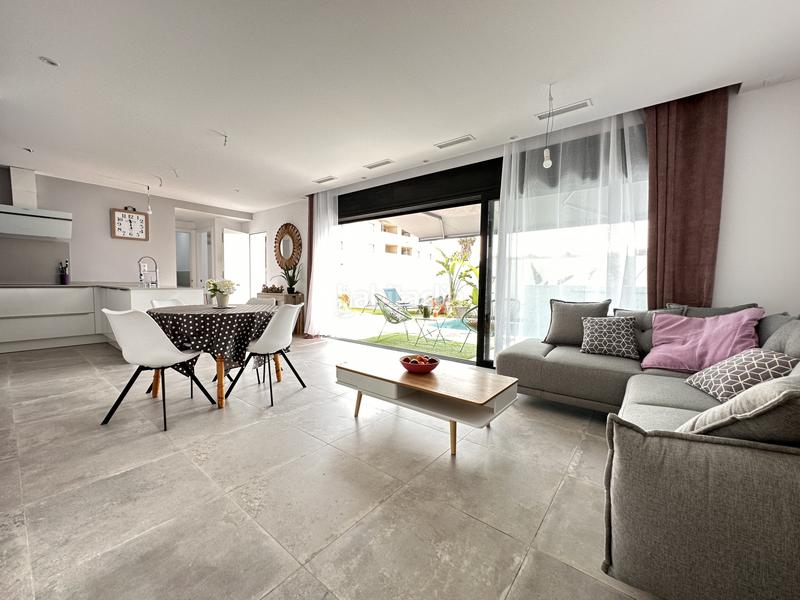 Foto f775c919-c4e9-4462-a4e3-bf3d0f53c9c1. Maison jumelée avec chauffage parking piscine dans Puigmal - Mas Nou Empuriabrava