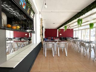 Transfer Business premise in Roses - av de la gola de l estany 43. Roses, salatar se traspasa un negocio de bar en inmejorable situ