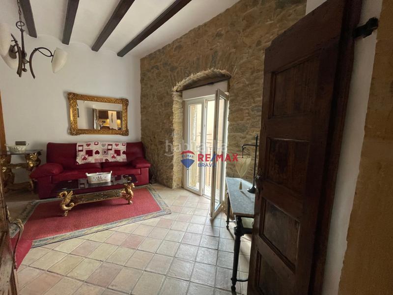 Foto 4dd45139-991d-47fd-b702-bf89912aa2f6. Piso en bisbal dempordà la - cl raval 17 apartamento reformado, único y con carácter, en la bisbal de empordà, donde la historia se encuentra con la modernidad en Bisbal d´Empordà (La)