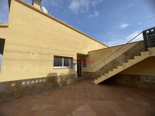 Terreny residencial a Maçanet de la selva - cl sant felip 10. Finca con una casa en construcción en venta a maçanet de la selv