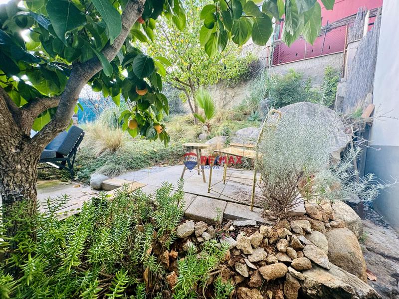 Foto 5a61e84e-245f-459d-998d-e0398237ed0c. Edifici a Girona - calle pujada de la torrassa a Girona