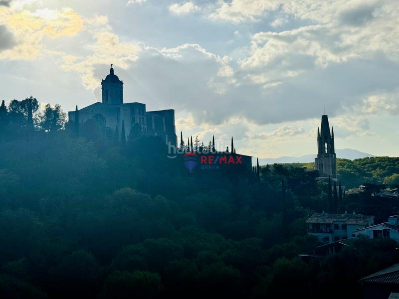 Foto 6af41e28-be2c-4e4f-be98-038686856381. Edifici a Girona - calle pujada de la torrassa a Girona