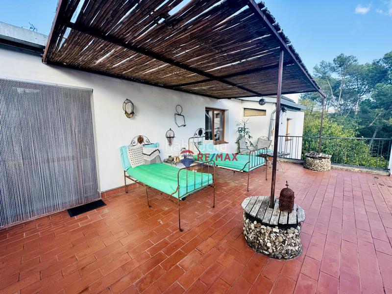 Foto d7149ed4-a502-484c-b4e2-a8d2b68ac2d2. Edifici a Girona - calle pujada de la torrassa a Girona