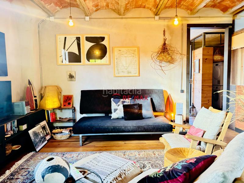 Foto e7cdc870-8c62-4d25-9845-869b5558b776. Edifici a Girona - calle pujada de la torrassa a Girona