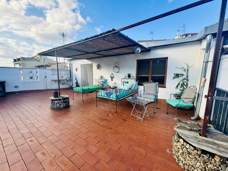 Foto edbcf912-c539-4ea4-b652-4d6fd4874c4e. Edifici a Girona - calle pujada de la torrassa a Girona