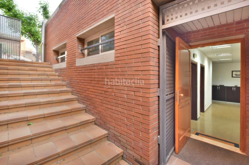 Foto a049cdfd-2a26-4bd8-8320-f885f203e18e. Local commercial dans Torreblanca Sant Joan Despí