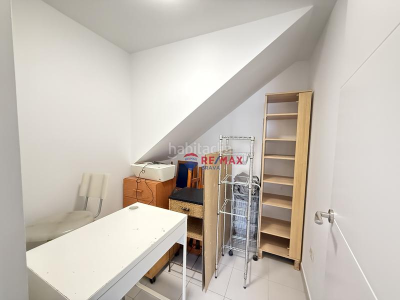 Foto 861392c2-3619-4854-9768-45684a0c5052. Piso sol, ciudad y espacio te espera en Sant Narcis Girona