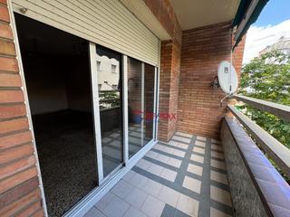 Pis  Girona - cl empuries. Gia28  girona, apartamento oportunidad nica piso en el corazn