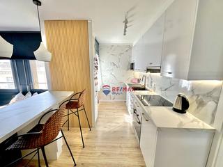 Àtic  Figueres - carre nou. Ático de diseño en el centro de figueres con garaje y muy solead