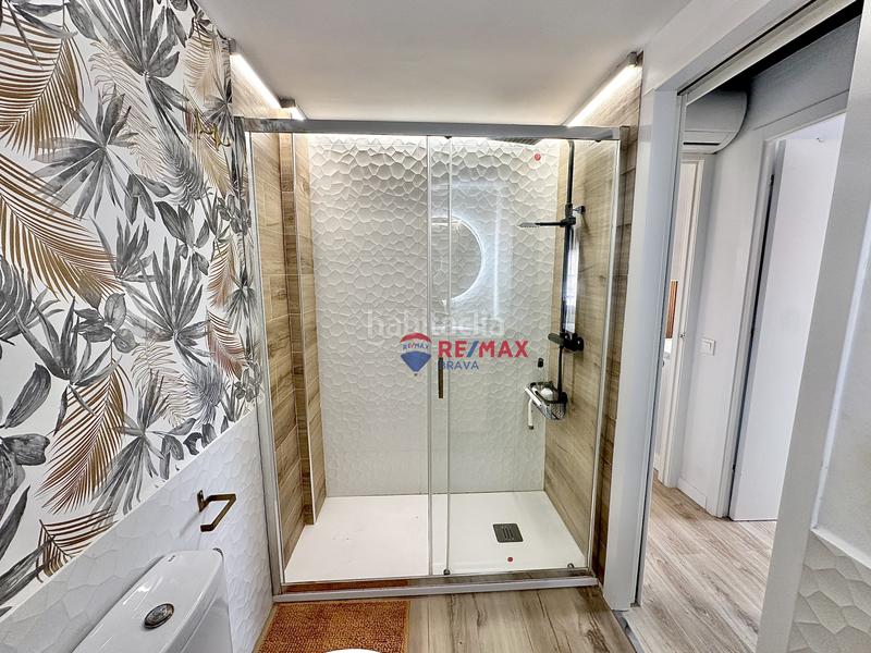 Foto 63b4c78b-8d04-43a6-841f-04a85c00883d. Attique avec chauffage parking dans Centre Figueres