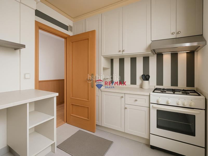 Foto 528c84b6-b723-4f47-8bdb-2fe8b27ddafd. Flat with heating in Santa Eugenia Girona