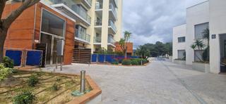 Autoparkplatz in Roses - av del pastor 153. Roses santamargarita, plaza de  parking y trastero