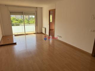 Pis  Salt - cl pep ventura. Piso muy luminoso en venta en salt