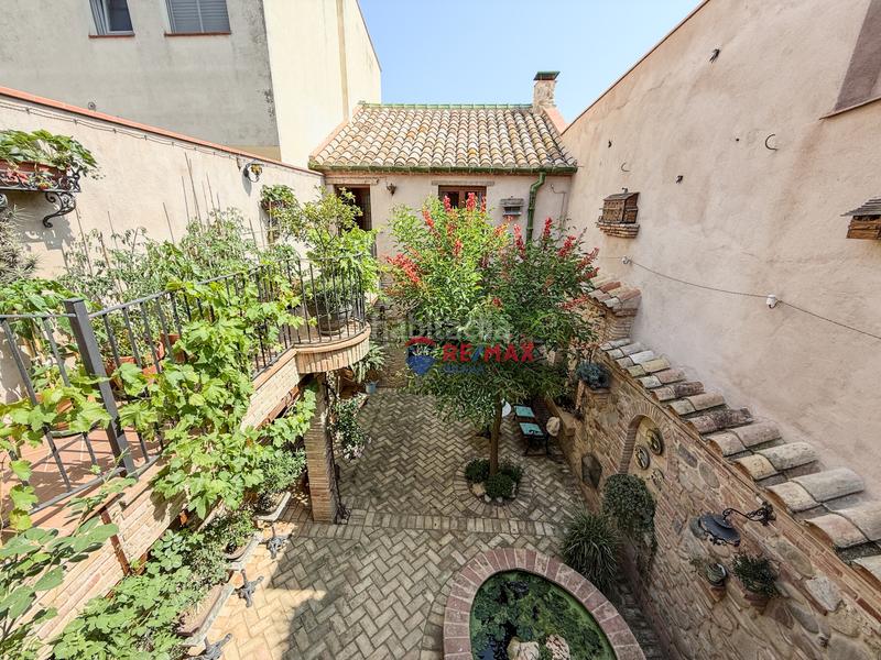 Foto 08c9c619-b3ee-4768-ac75-53ac2d6969fb. Casa adossada a cl del pont 13 a Castelló d´Empúries