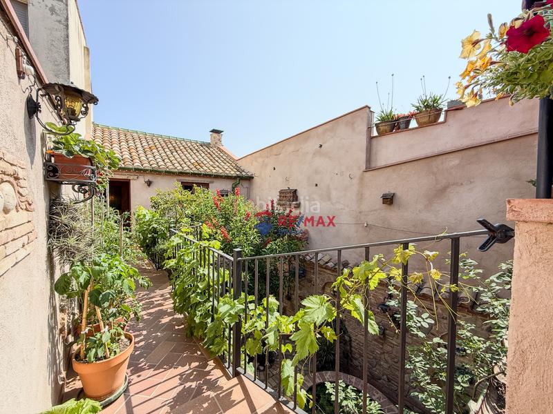 Foto 347d8018-634f-4d25-af32-01f8e34d7757. Casa adossada a cl del pont 13 a Castelló d´Empúries