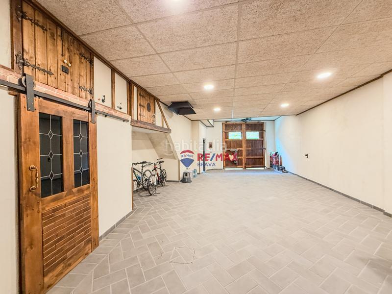 Foto cf938b0f-401f-4ba3-a9bf-0376c586d322. Casa adossada a cl del pont 13 a Castelló d´Empúries