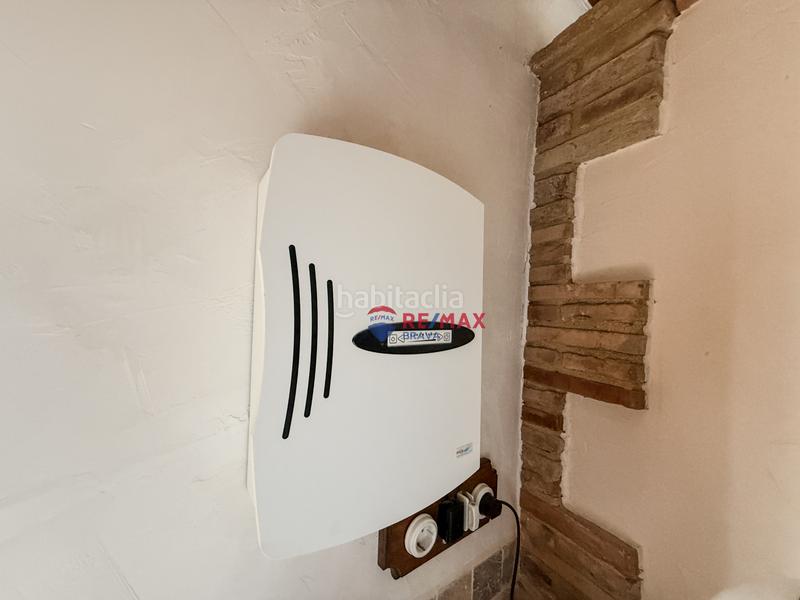 Foto e8d92b1a-94cd-493a-b983-d61b4be8c123. Casa adossada a cl del pont 13 a Castelló d´Empúries