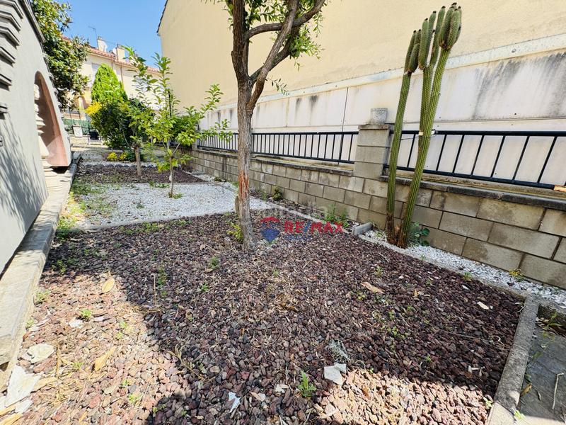 Foto 4257e0b9-5578-4b71-83bb-c27b77251cc1. Casa pareada  en venta girona amplia, con jardín, piscina y garaje privado en Amer