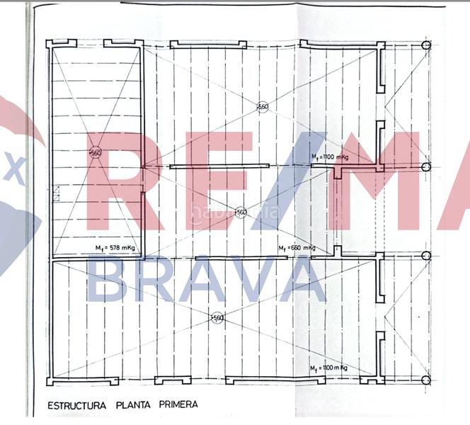 Foto 5be908d1-8683-4ca7-b9b8-f0c4df3296a2. Casa pareada  en venta girona amplia, con jardín, piscina y garaje privado en Amer