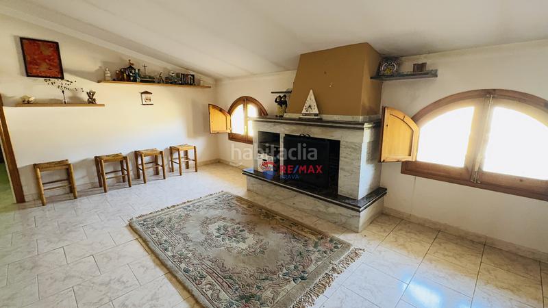 Foto 5c9016b7-0148-4101-a7a0-5483ee376fbc. Casa pareada  en venta girona amplia, con jardín, piscina y garaje privado en Amer