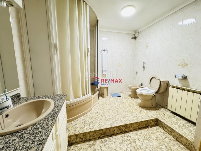 Foto 7d9b2212-805d-4475-9af8-7e2aa4285e88. Casa pareada  en venta girona amplia, con jardín, piscina y garaje privado en Amer