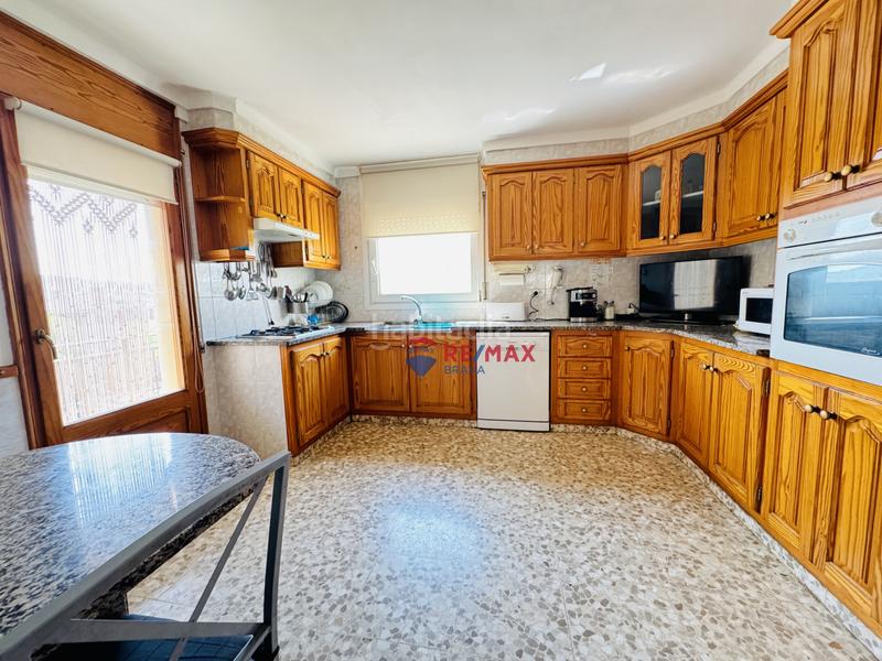 Foto 83920665-1c8a-4f5d-8002-0743bda78abe. Casa pareada  en venta girona amplia, con jardín, piscina y garaje privado en Amer