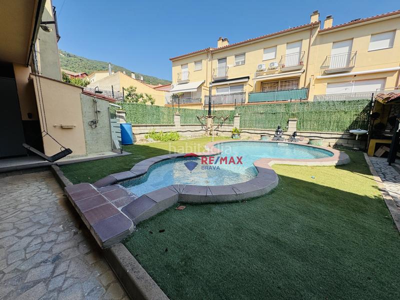 Foto b44d4db6-be76-49ec-8fd2-d5acfa1f1280. Casa pareada  en venta girona amplia, con jardín, piscina y garaje privado en Amer