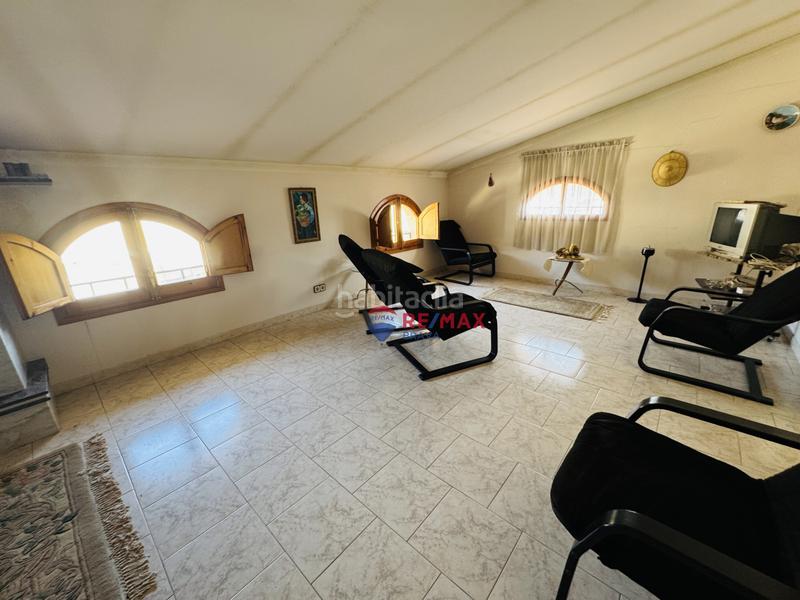 Foto f76a912b-9889-47ac-8ef8-268be6b34b34. Casa pareada  en venta girona amplia, con jardín, piscina y garaje privado en Amer