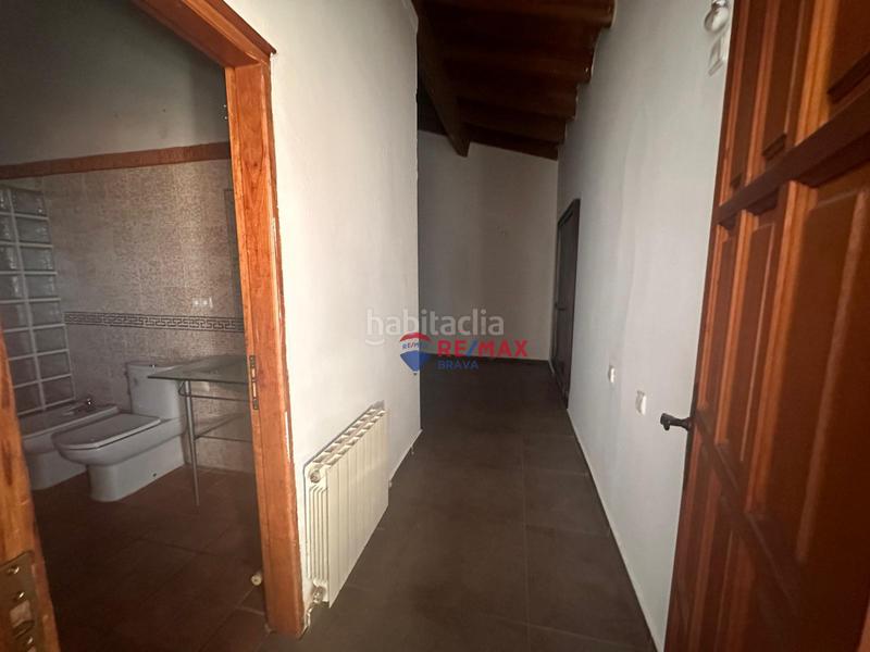 Foto 2f1efb0b-170f-4b11-8bd4-1e6f09f59fb9. Maison jumelée avec chauffage parking dans Lliçà de Vall