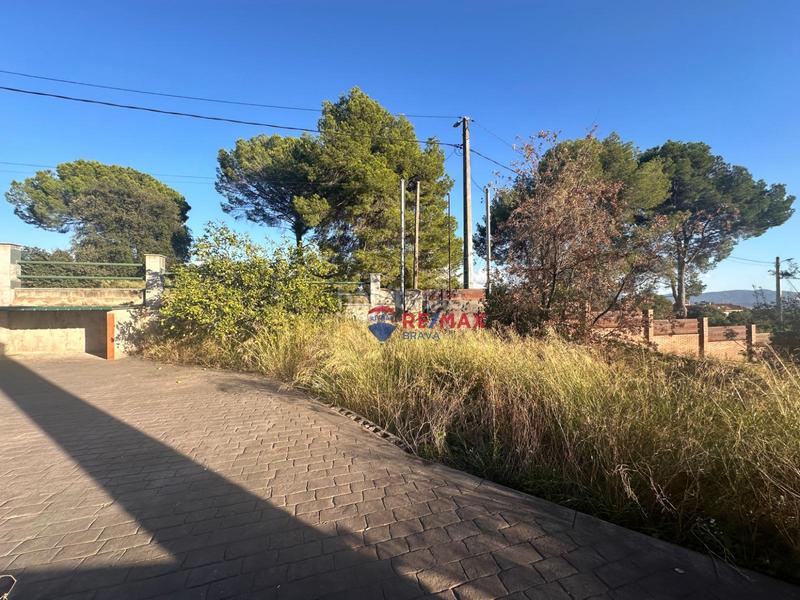 Foto 4af94e83-ef30-45b7-ad16-cfb1620a3fce. Maison jumelée avec chauffage parking dans Lliçà de Vall