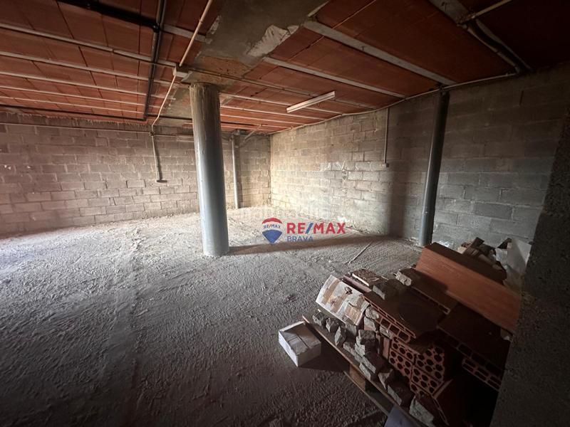 Foto c5528319-abe5-4911-b2e9-9b81c1fee29f. Maison jumelée avec chauffage parking dans Lliçà de Vall