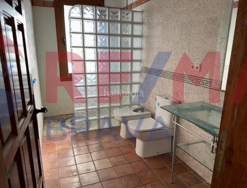 Foto f2655526-6d27-4e96-ae24-8593f21be633. Maison jumelée avec chauffage parking dans Lliçà de Vall