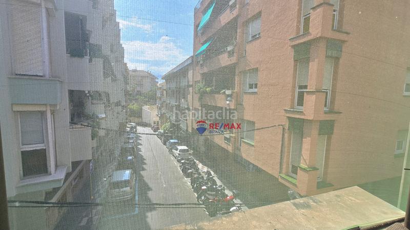 Foto 39314c9b-2306-4d1c-bc81-af3771f7c072. Casa adosada en Blanes - cl raval 114 edificio único con construcción moderna y vistas al mar desde la azotea en el centro en Blanes
