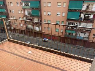 Pis  Salt - carrer francesc macià. Excelente oportunidad de vivienda en salt