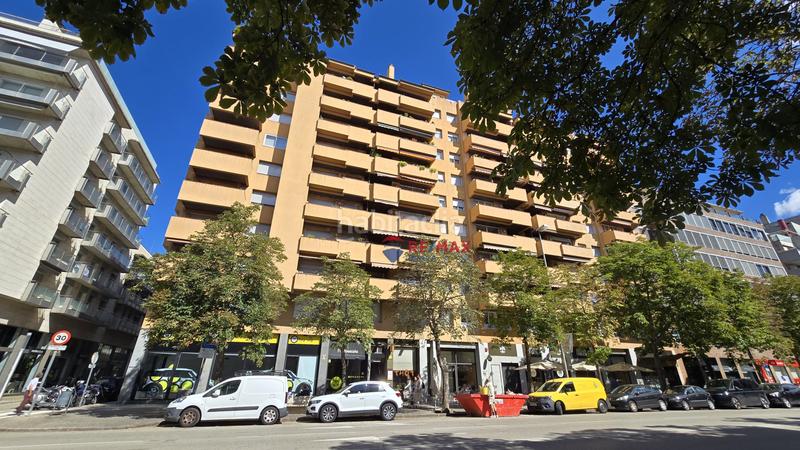 Foto 6d0adc0c-5caf-41fd-abe8-3d85ae3049a4. Etagenwohnung mit heizung parking in Eixample Nord Girona