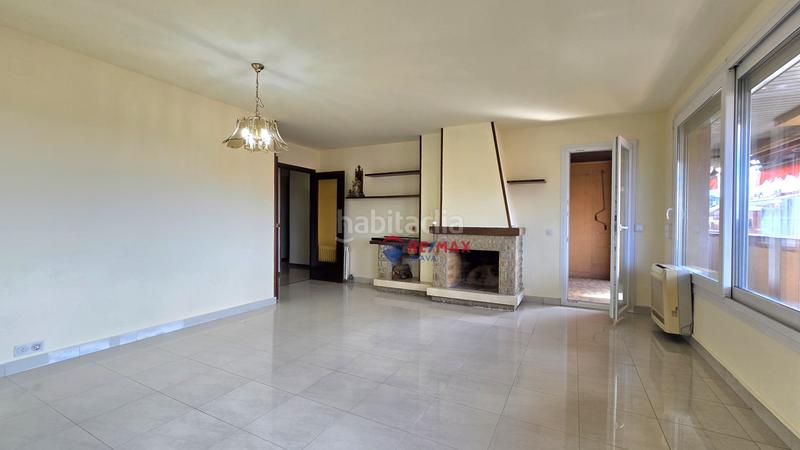 Foto 829a0cd9-9fab-4510-8779-d4cd167180e4. Etagenwohnung mit heizung parking in Eixample Nord Girona